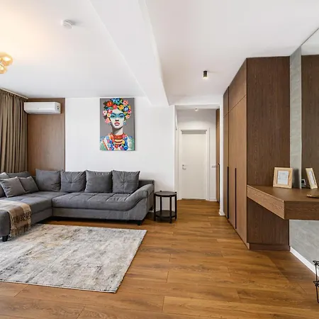 Flh - Avona Lux Brasov