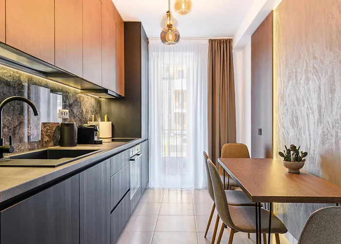 Flh - Avona Lux * Brasov